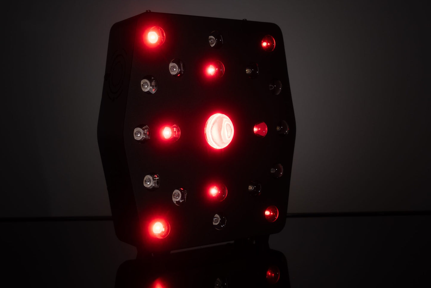 Pluto Pulsar: la lampada per fotobiomodulazione