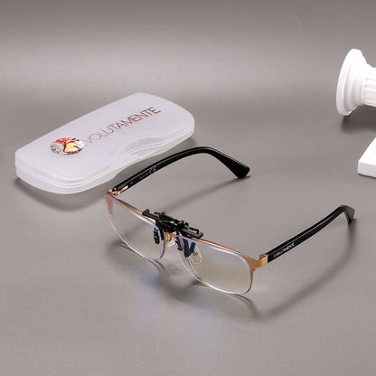 Clip trasparente  (lente da computer-interni) da applicare a qualsiasi tipo di occhiale